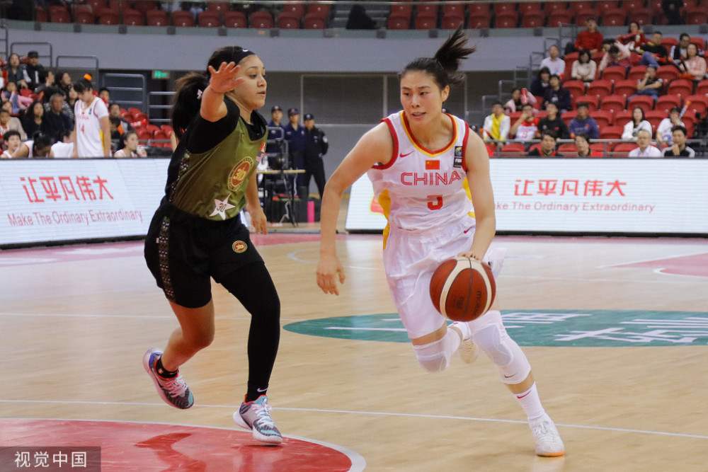 好博体育-王思雨22年女篮世预赛个人集锦，对阵美国砍17分6助攻(美国女篮对阵法国)