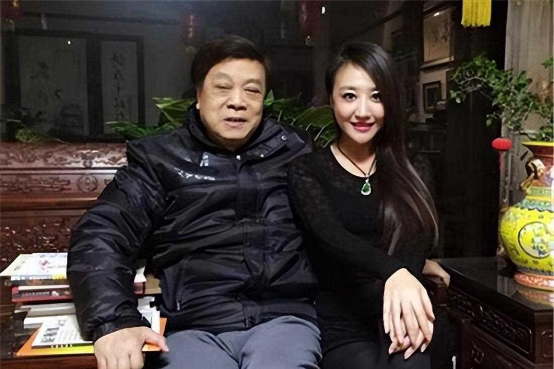 好博体育-小学生队友里贝里和孝敏一同亮相，展现默契(袁咏仪偶像李敏镐)